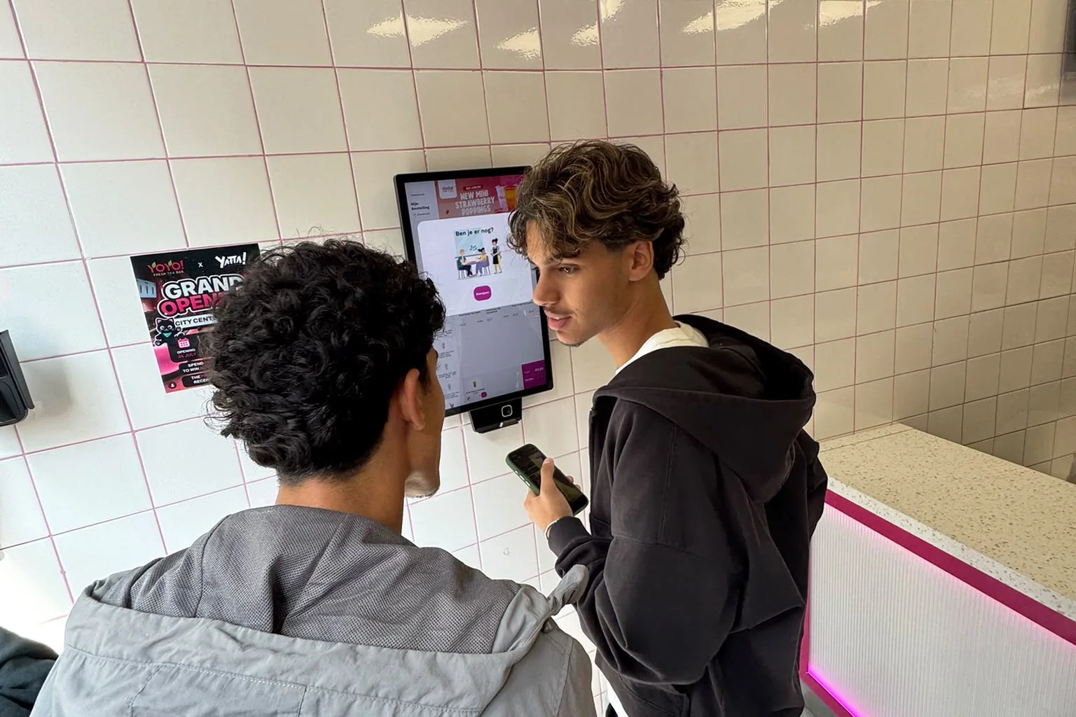 Yoyo bubble tea Antwerp | Self Order Kiosk